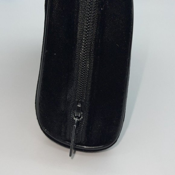 Chanel Parfums Black Velvet Travel Case Makeup Toiletry Bag 9x6" - Picture 6 of 12